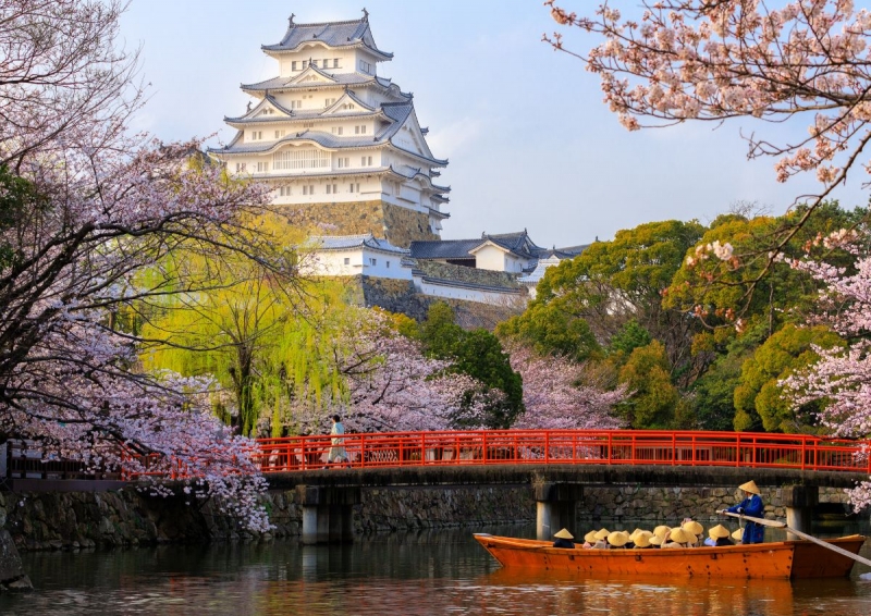 himeji castle one of the prettiest castles in asia