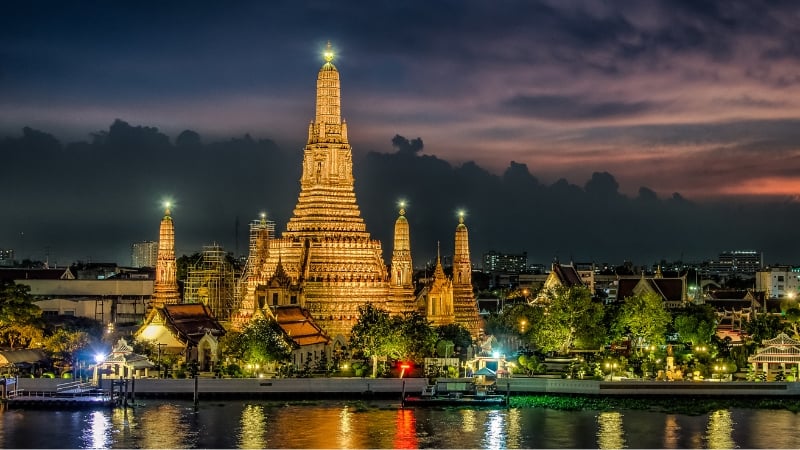 bangkok at dusk