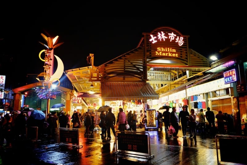 night markets in asia