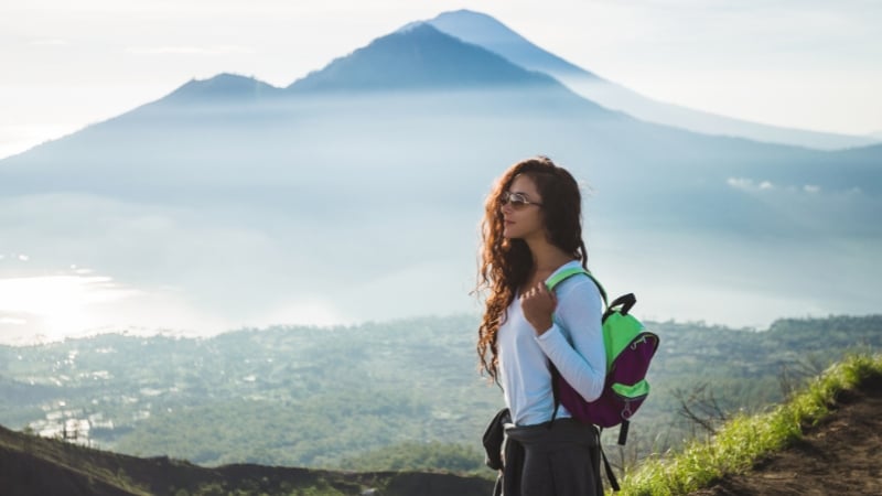 solo traveller hiking mount batur