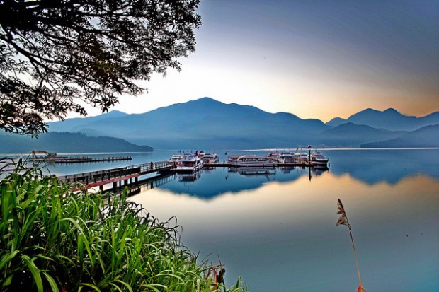 sun moon lake