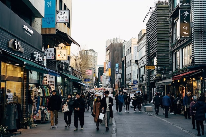 From the Scene] South Korea's counterfeit market is very much alive