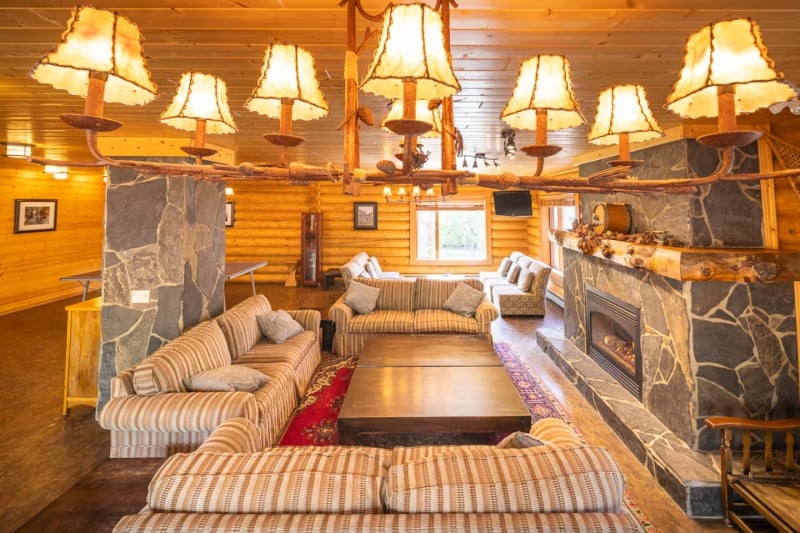 Airbnb Banff Alberta