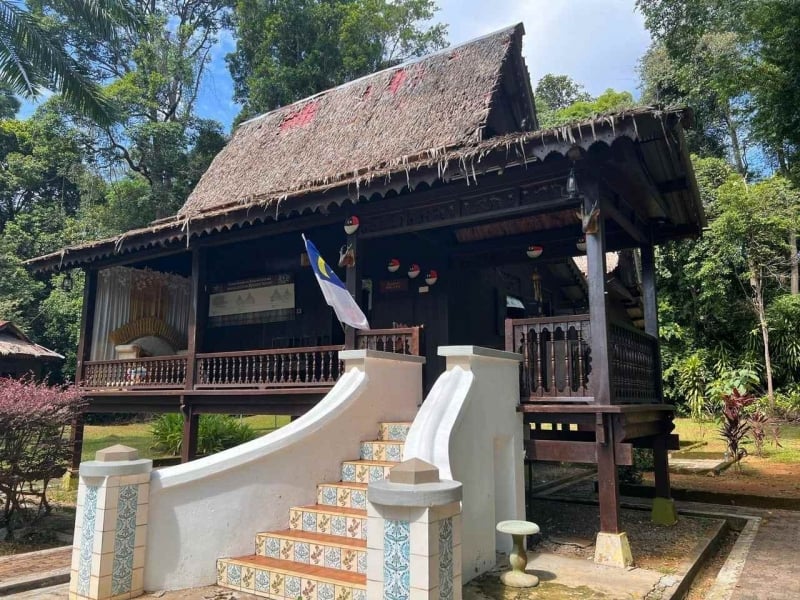 taman mini malaysia places to visit in melaka