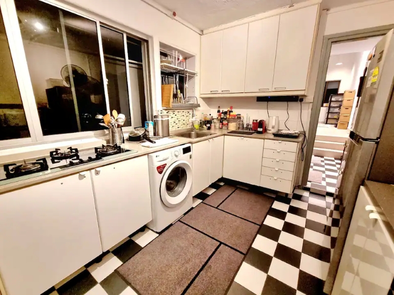 chequered room kitchen