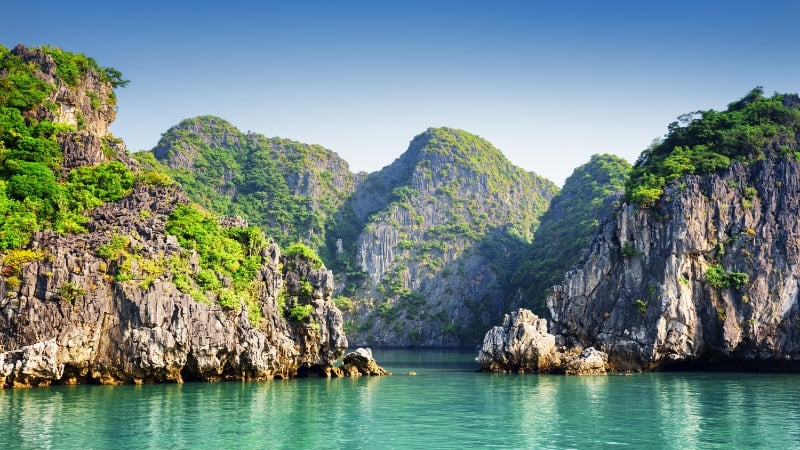 ha long bay in vietnam