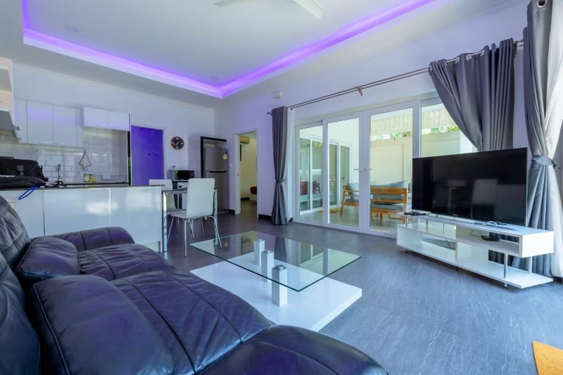couple Airbnb in Pattaya