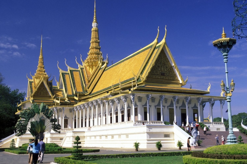 phnom penh muslim-friendly destinations southeast asia