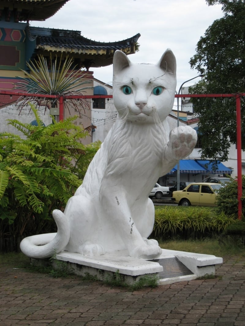 Top 10 Things to Do in Kuching, Sarawak’s City of Cats!