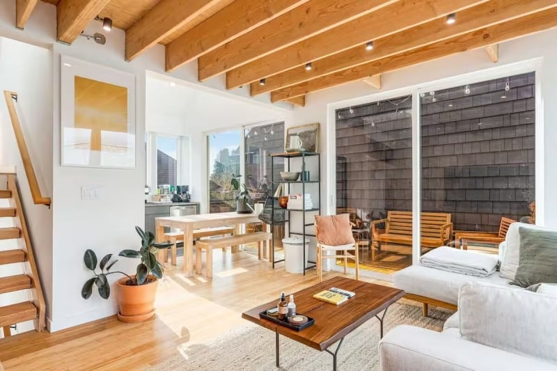 sky house Airbnbs in Seattle