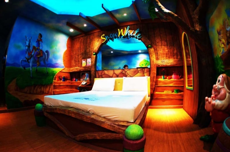 Whimsical love havens: Unforgettable love hotels near Bangkok