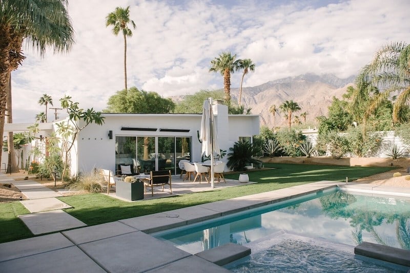 10 Palm Springs Airbnb Vacation Homes With Private Pools