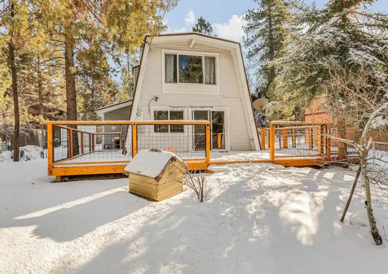 spotless residence exterior airbnb big bear lake