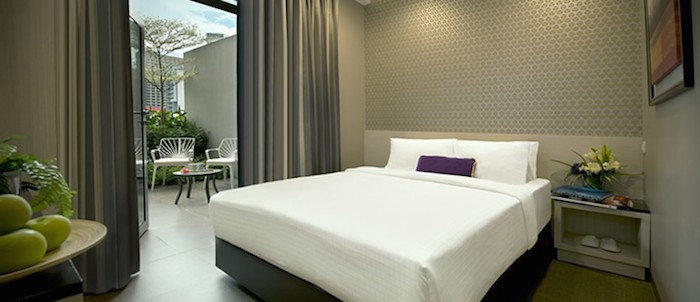 V hotel bencoolen singapore