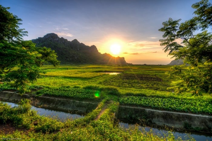 hiking in vietnam