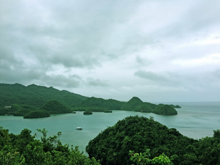 tinagong dagat negros occidental