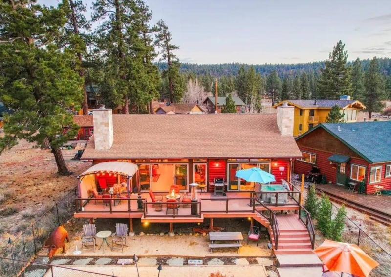 12 Big Bear Lake Airbnb Homes for Your Winter Vacation