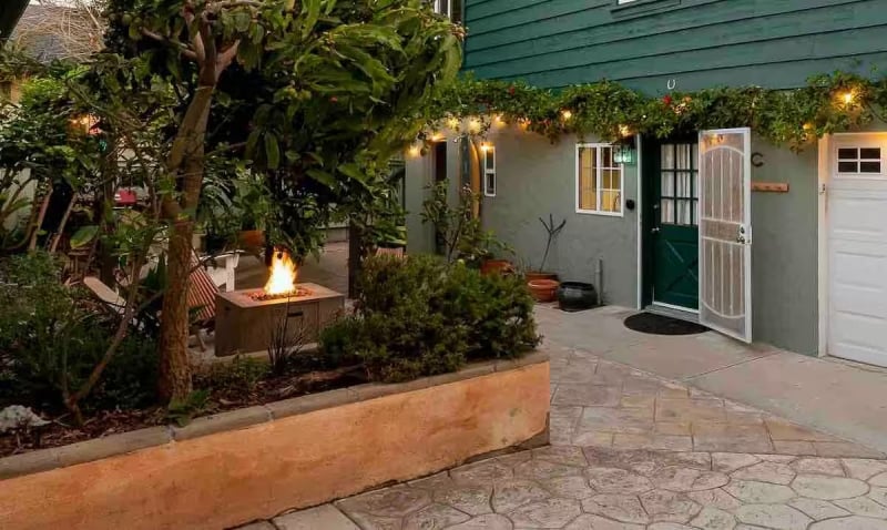 cute and cosy Airbnb stays in Carlsbad