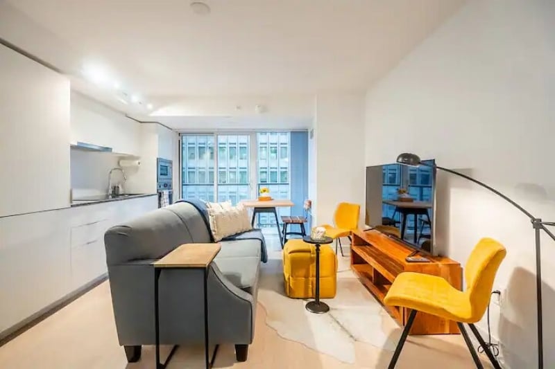 Airbnbs in Toronto