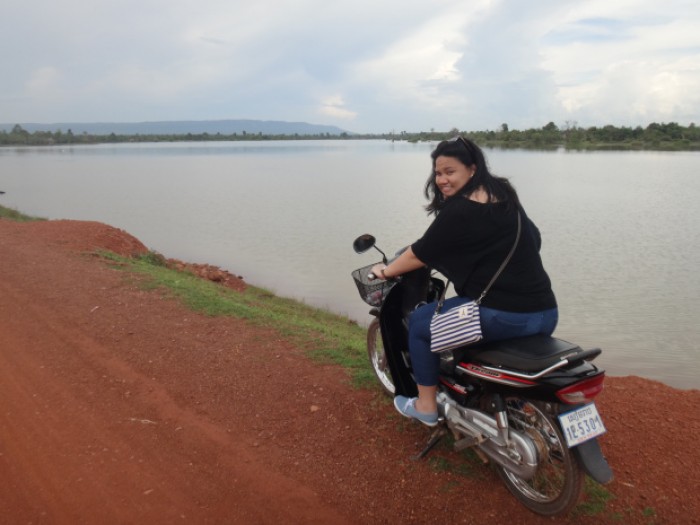 motorbike tour at cambodia