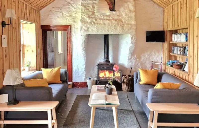 beachfront Airbnbs in Donegal