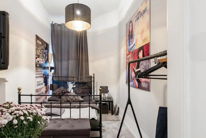 airbnb city centre bedroom