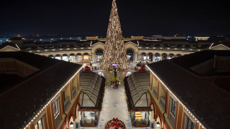 outlet mall in italy, europe