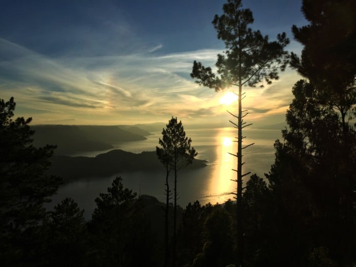 lake toba