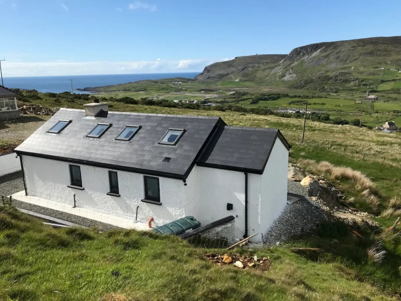 Airbnbs in Donegal with Atlantic view