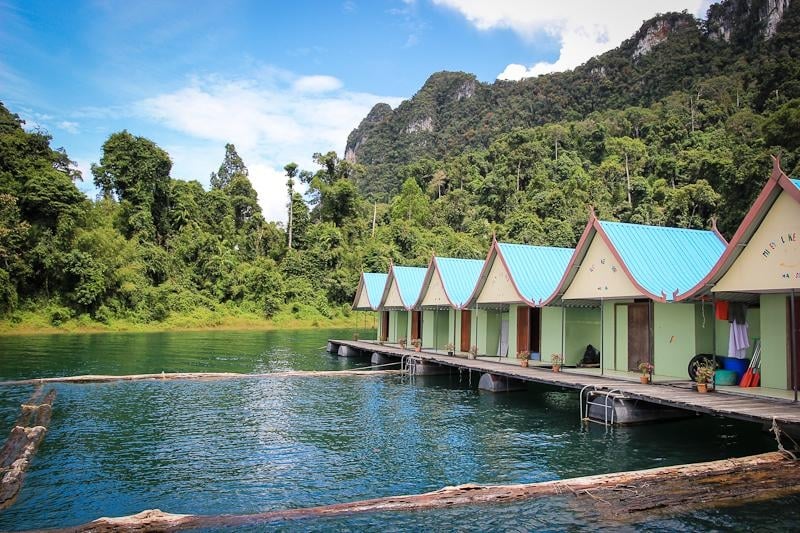 floating hotels in thailand