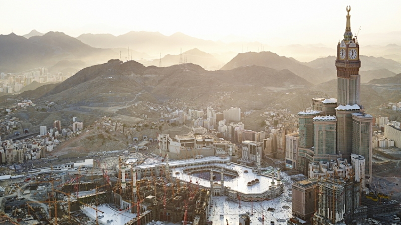 New Mecca Clock Tower Museum Woos Tourists Halalzilla