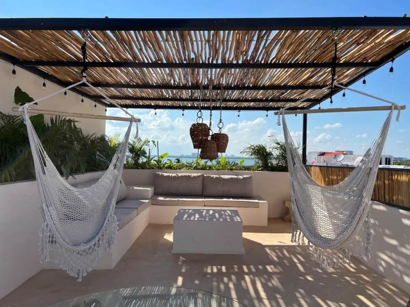 cancun airbnb with hammock and balcony