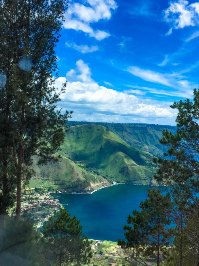 lake toba