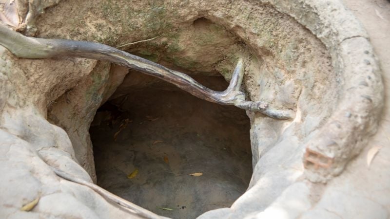 Cu Chi Tunnels