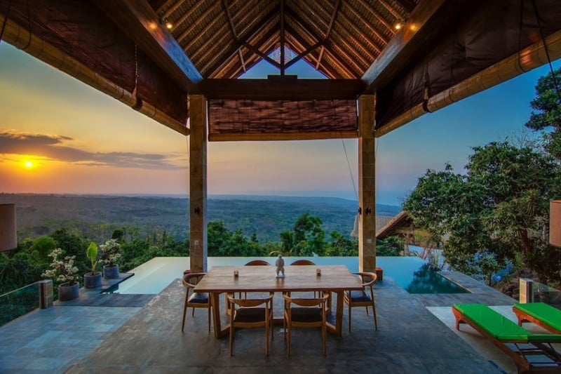 10 Tropical Airbnb Retreats Around Asia