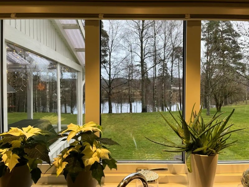 This serene lakeside Airbnb in Gothenburg