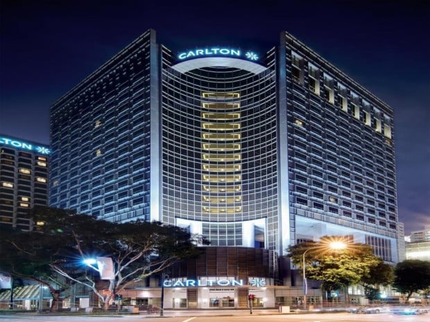 Save 10% Best Available Rate at Carlton Hotel with PAssion Cards