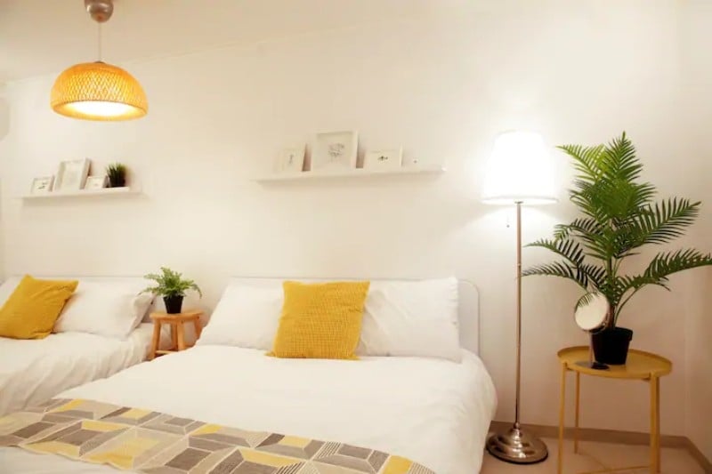 bright airbnb seoul