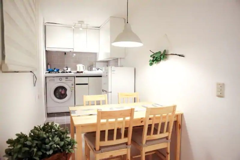 kitchen dining room