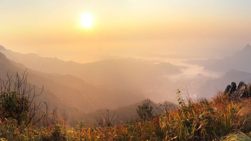 sunrise at Phu Chi Fa