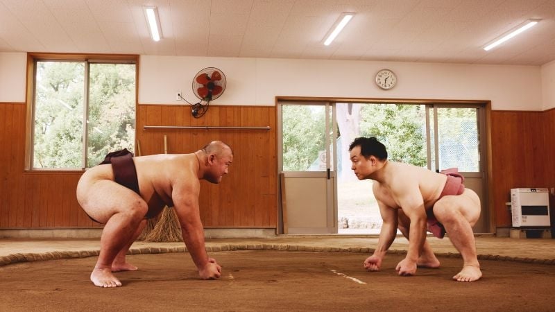 sumo wrestlers in a match