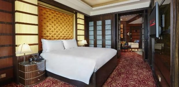 10% off Best Available Rates in Resorts World Sentosa