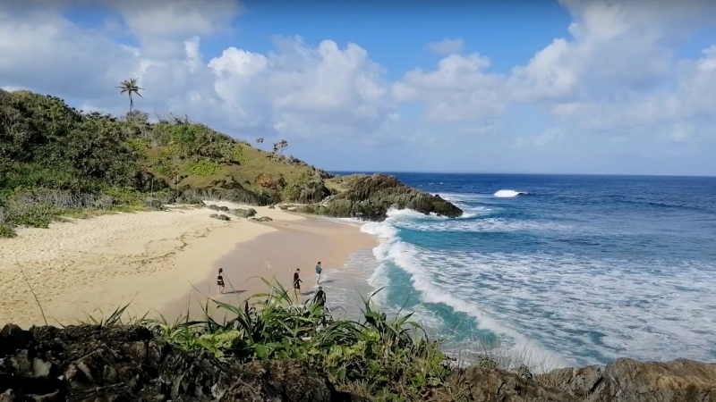 beaches in quezon province