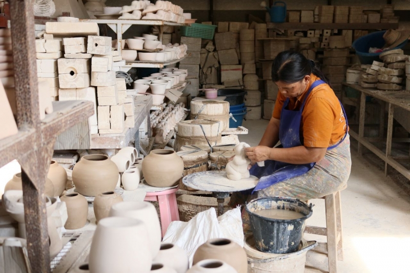Tao Hong Tai Ceramics Factory