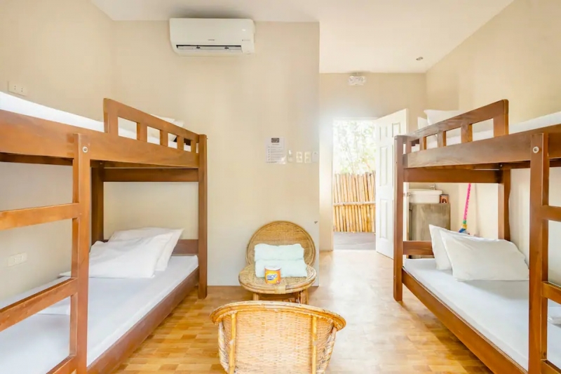 airbnb la union