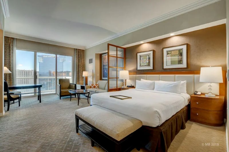 luxury penthouse bedroom