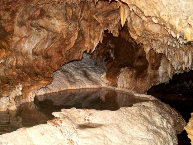 Cantabon Cave