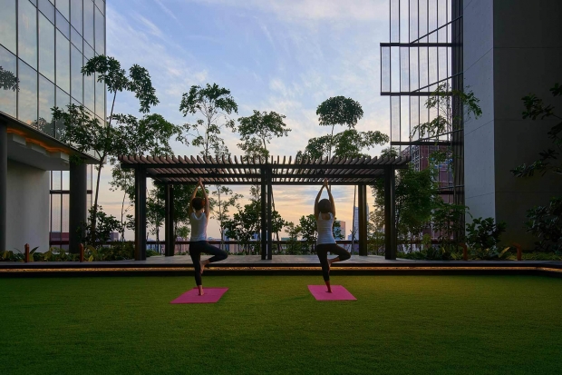 Oasia Weekend Package with Far East Hospitality with Stay in Superior Room or Deluxe Room