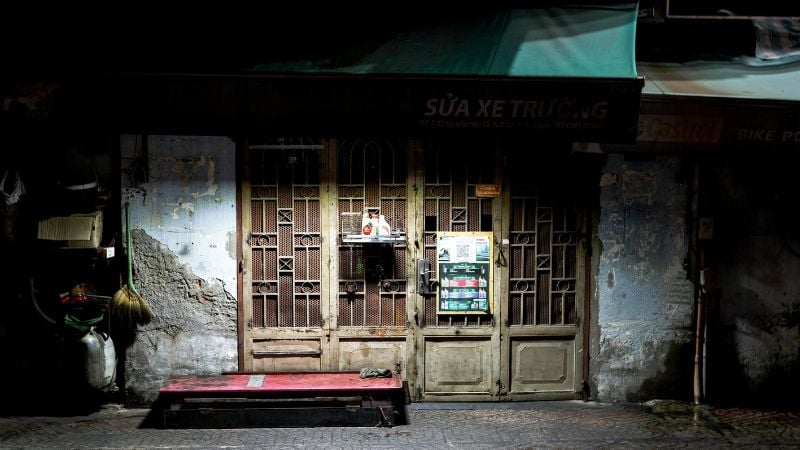 night street of Ho Chi Minh city