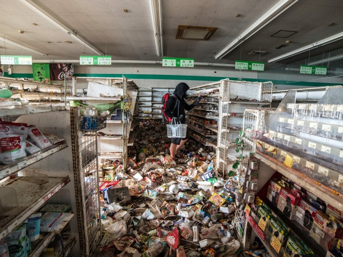 fukushima red zone ghost towns